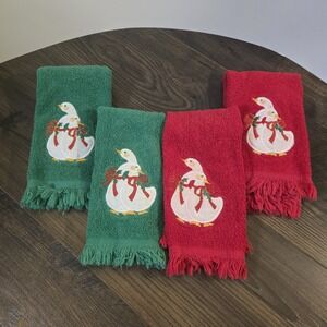 Vintage Christmas Finger Tip Hamd Towels Geese Red Green Set of 4 USA Cotton